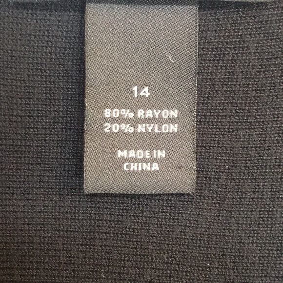 LANE BRYANT Buttery Soft Basic Black Wardrobe Staple Feels Like Cashmere - Picture 15 of 16